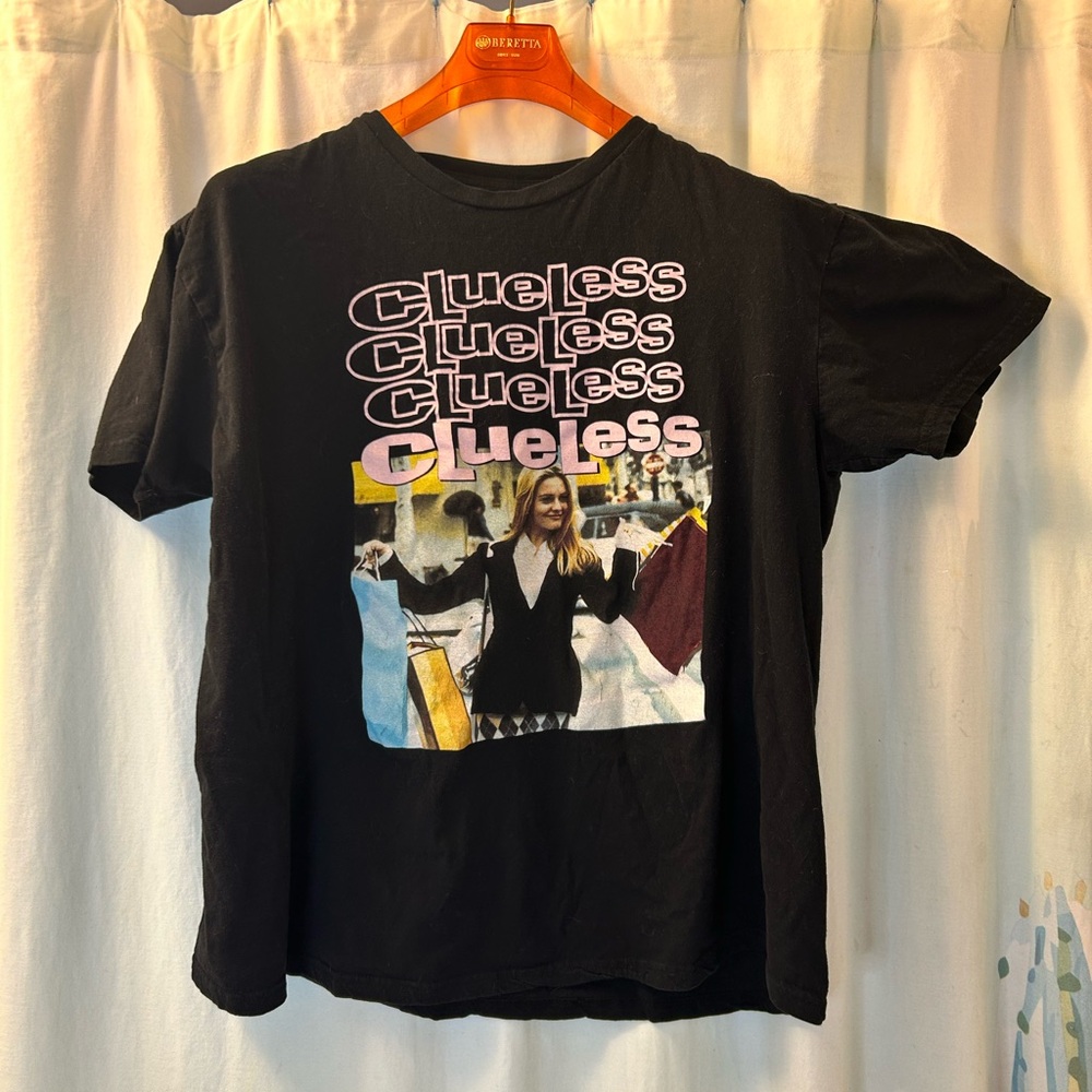 Clueless Graphic Short Sleeve Tee - Black